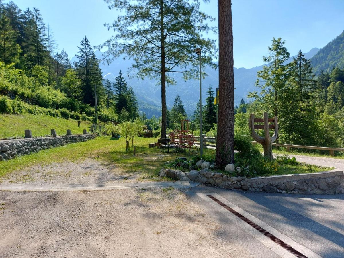 Gostisce Andrejc Hotel Soča Екстериор снимка
