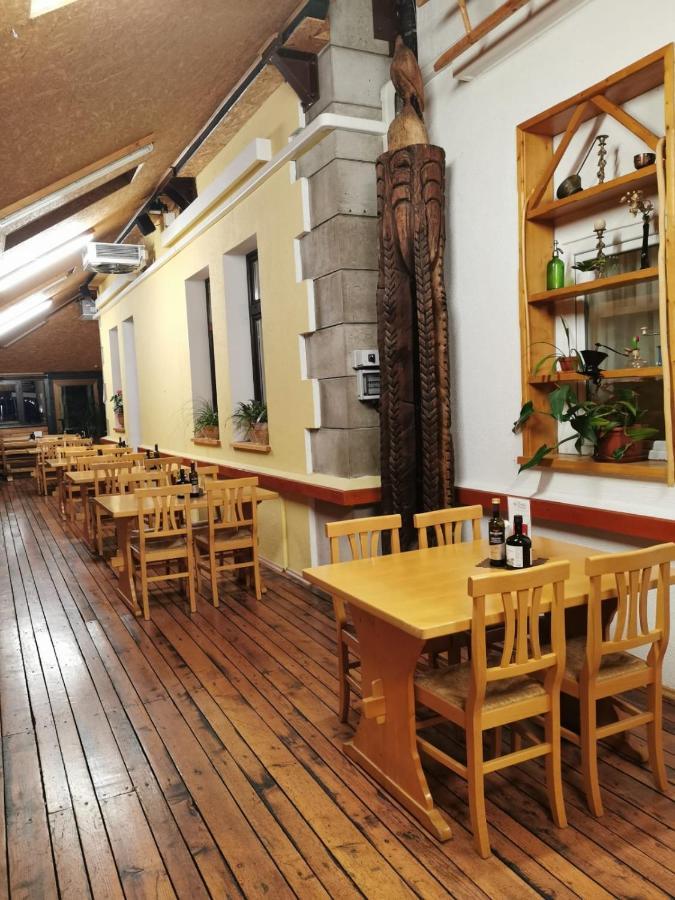 Gostisce Andrejc Hotel Soča Екстериор снимка